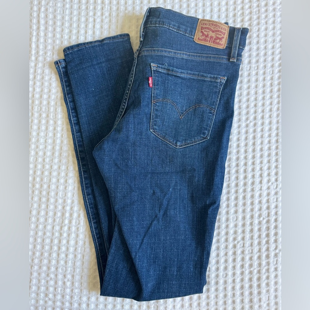 Levi's Women's 311 Shaping Skinny Jeans